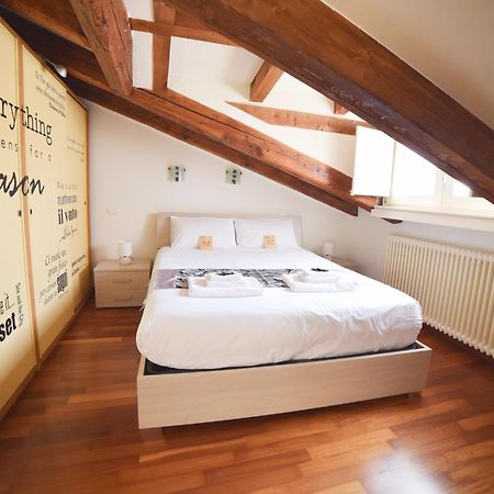 Le Dimore Di Mazzini Apartment Trieste Bagian luar foto