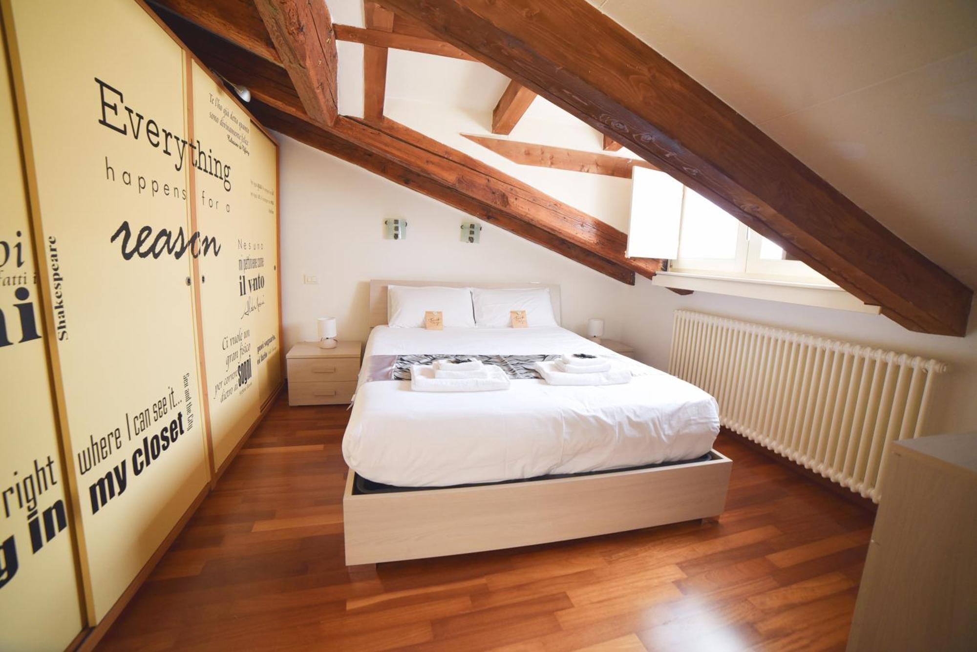 Le Dimore Di Mazzini Apartment Trieste Bagian luar foto