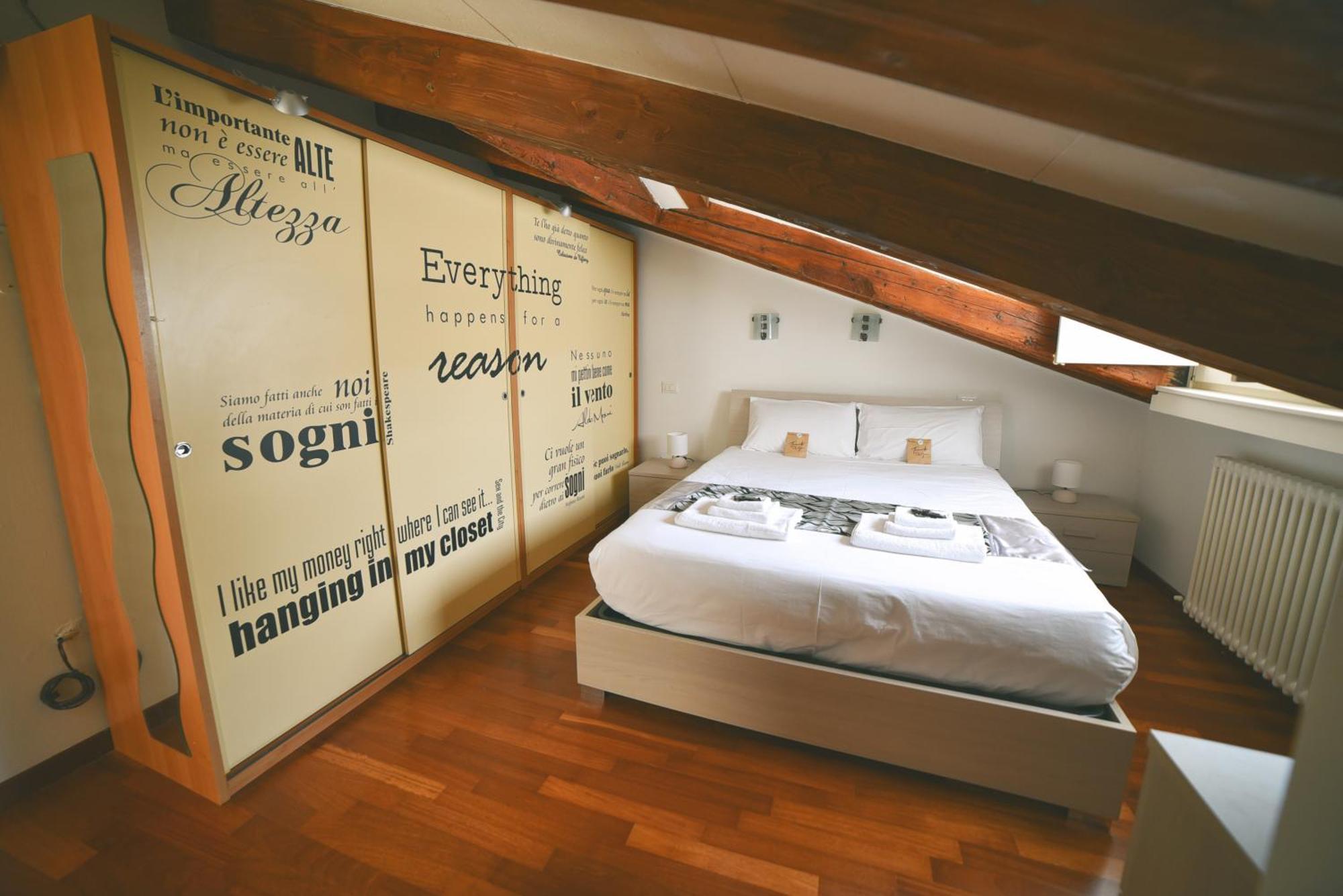 Le Dimore Di Mazzini Apartment Trieste Bagian luar foto